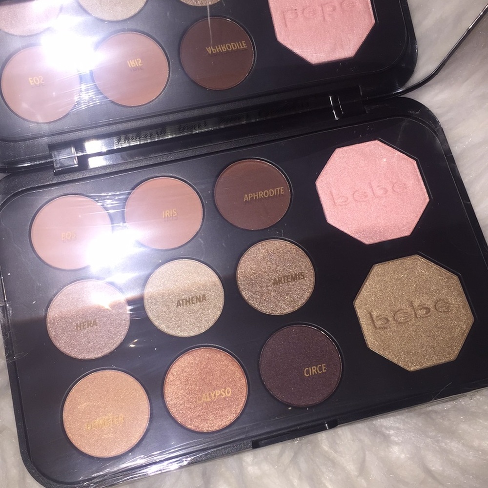 ๐๐ผBebe eyeshadow and highlight palette๐๐ผ - Picture 4 of 5